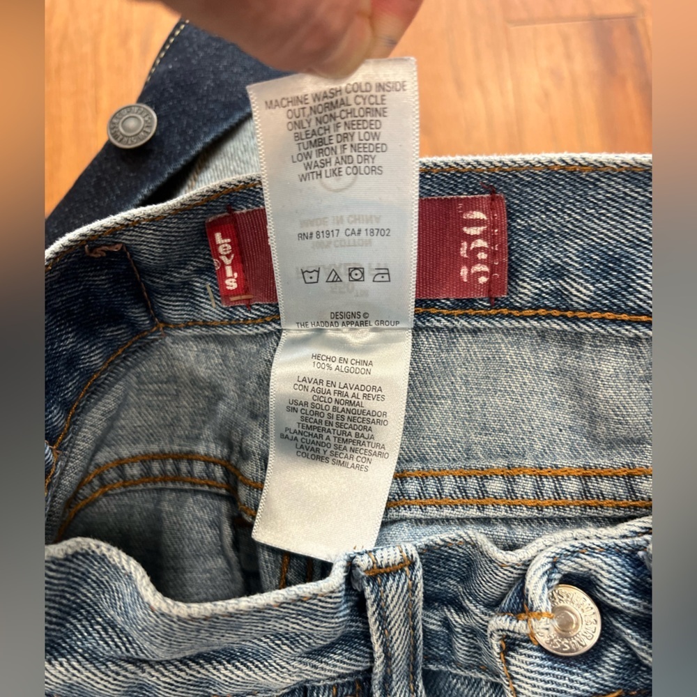 Reworked kids relaxed fit Levi’s Stylish Blue Jeans with Unique Patches-6 - Picture 7 of 7